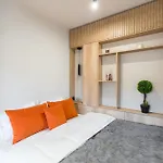 Tangerine Center 아파트