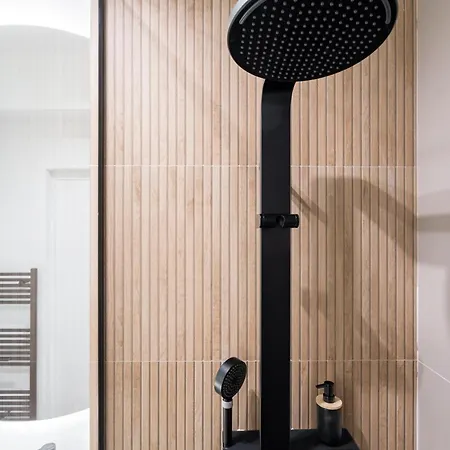 Tangerine Center * Бухарест