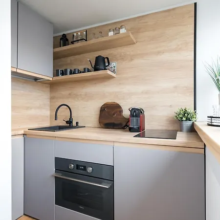 Tangerine Center Boekarest