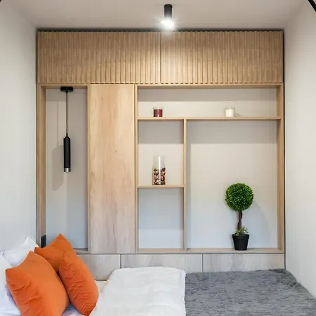 Tangerine Center Appartement Boekarest