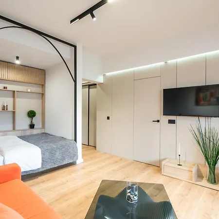 Tangerine Center Boekarest